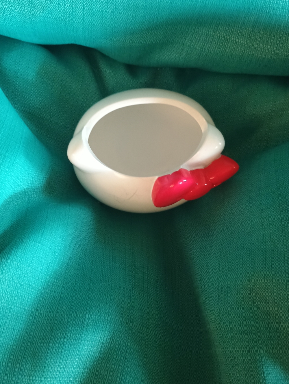 NEW Hello Kitty 2 Piece Bath Set - Picture 8 of 10